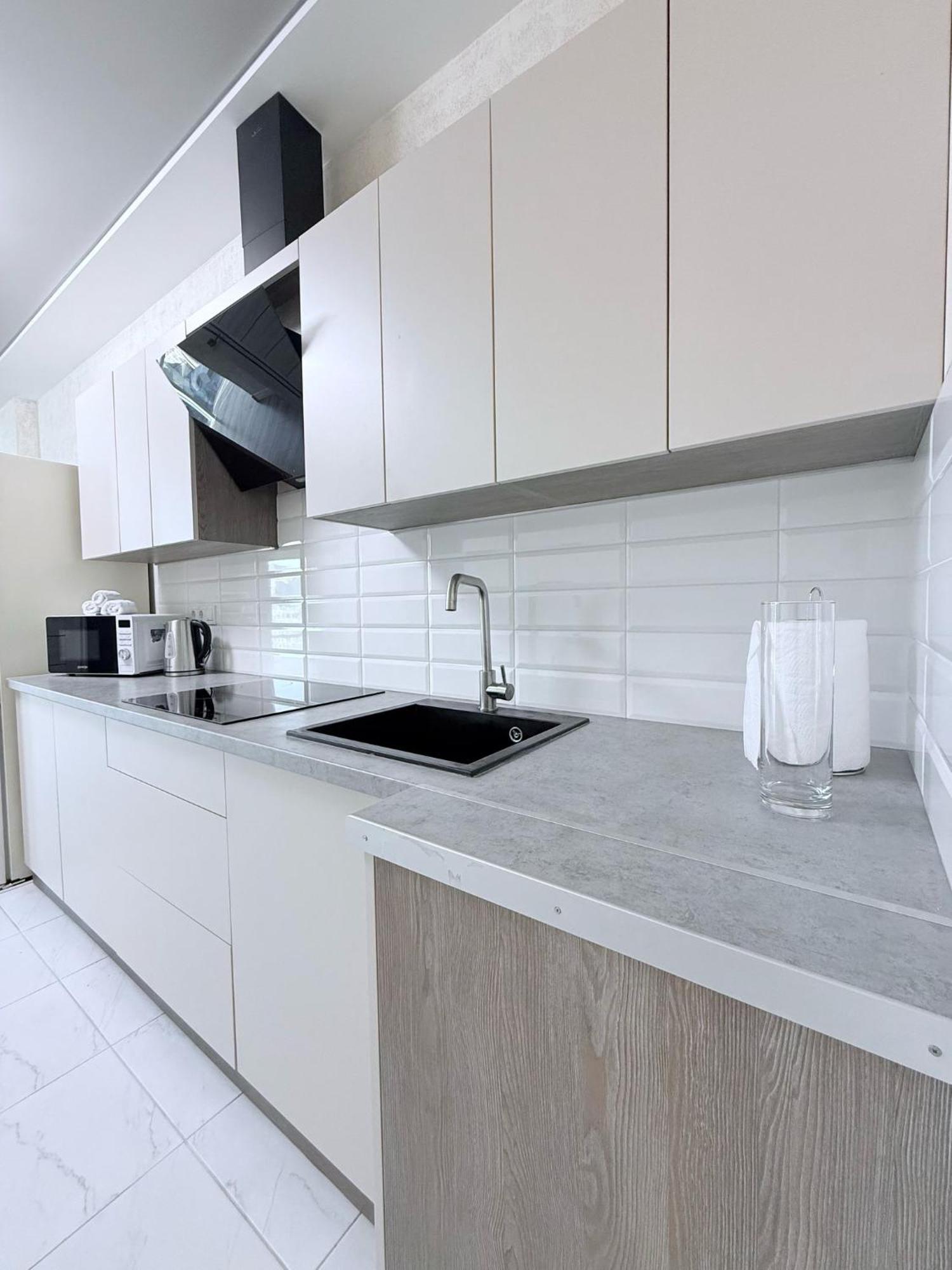 Gagarin Plaza Apartments Одеса Екстериор снимка