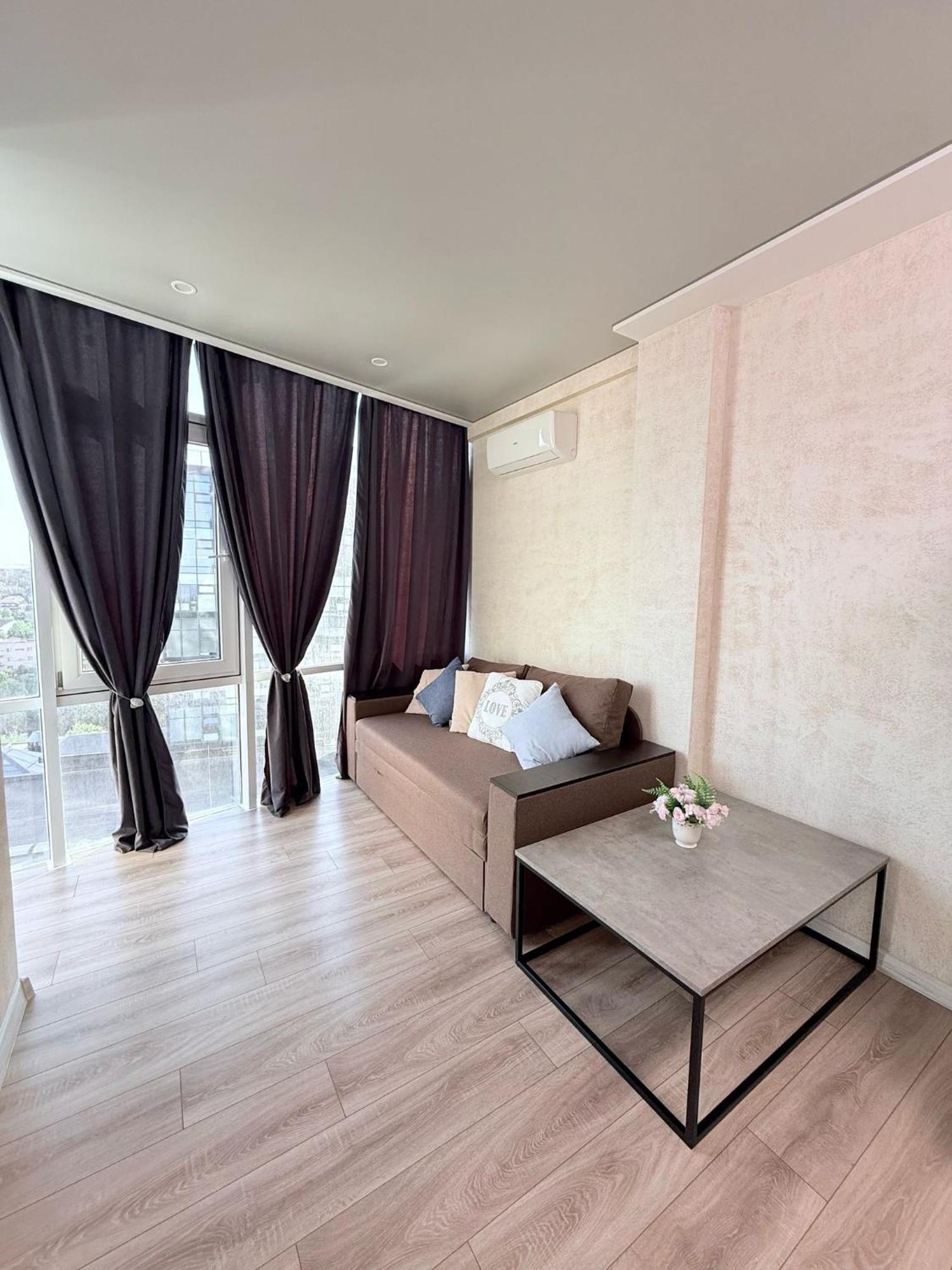 Gagarin Plaza Apartments Одеса Екстериор снимка