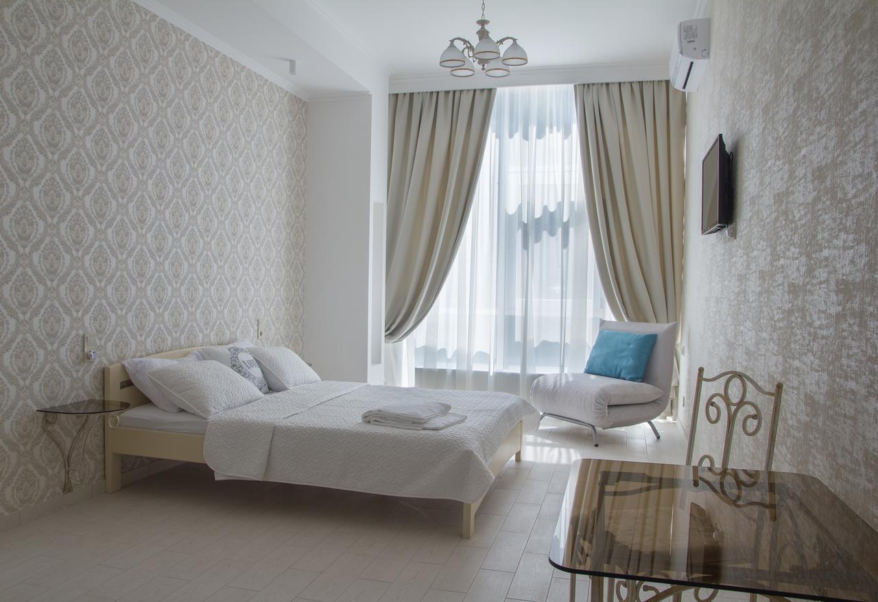 Gagarin Plaza Apartments Одеса Екстериор снимка